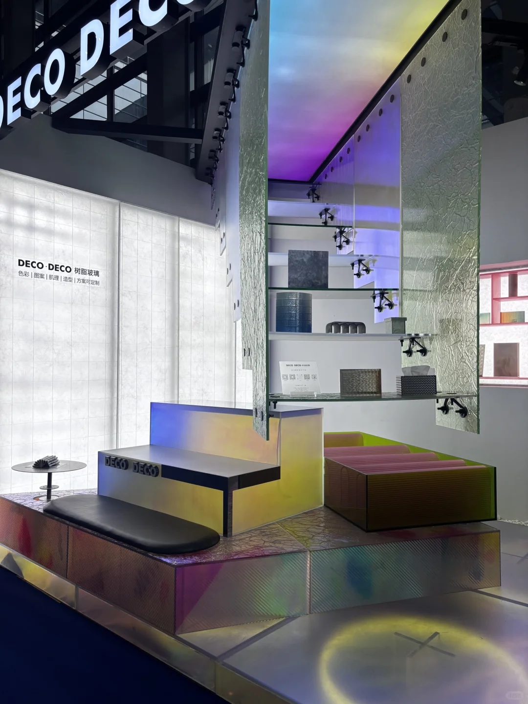 没事就假装商人到会展中心转转