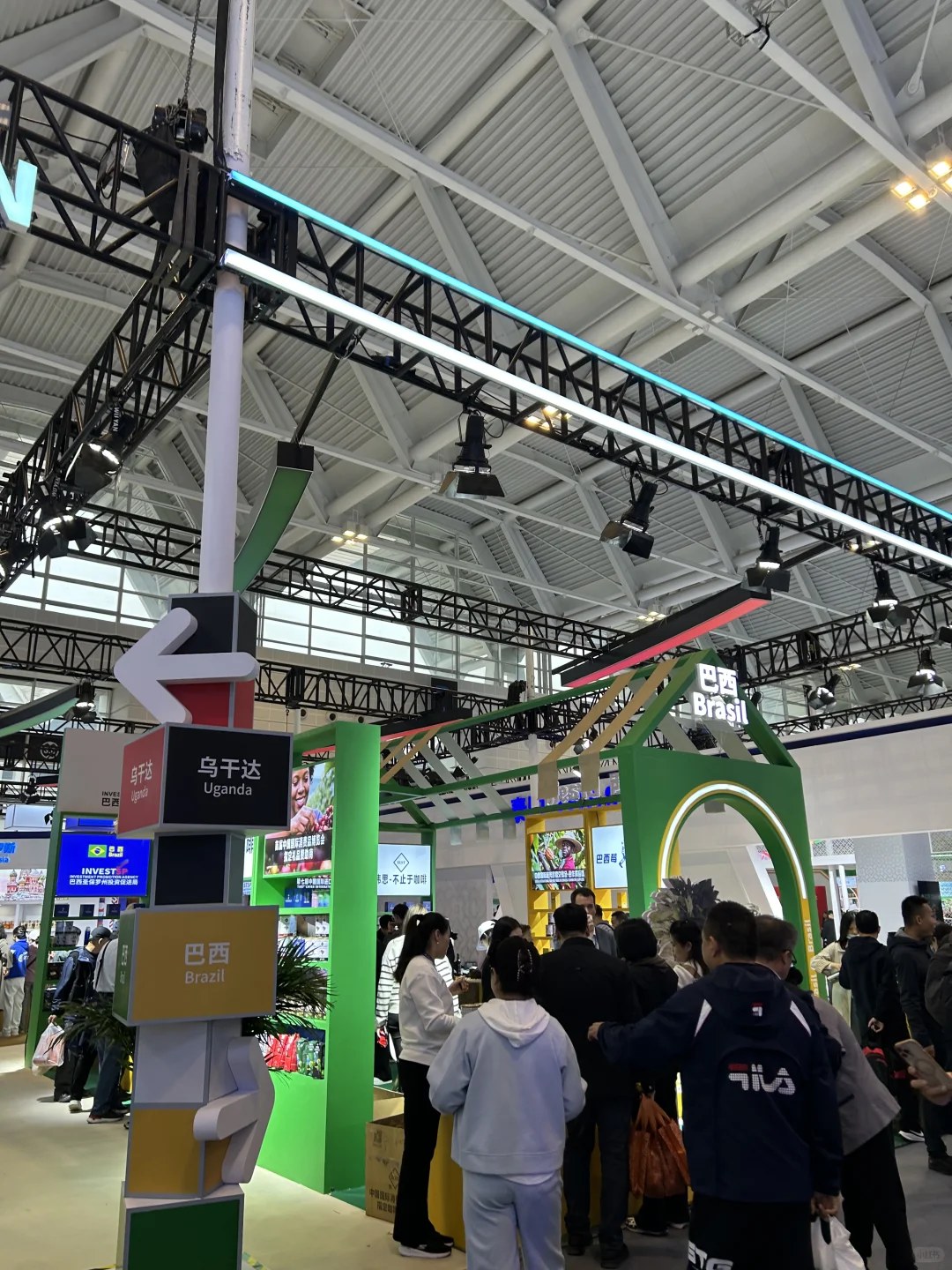 在国际农产品交易会现场—2（17-19日）