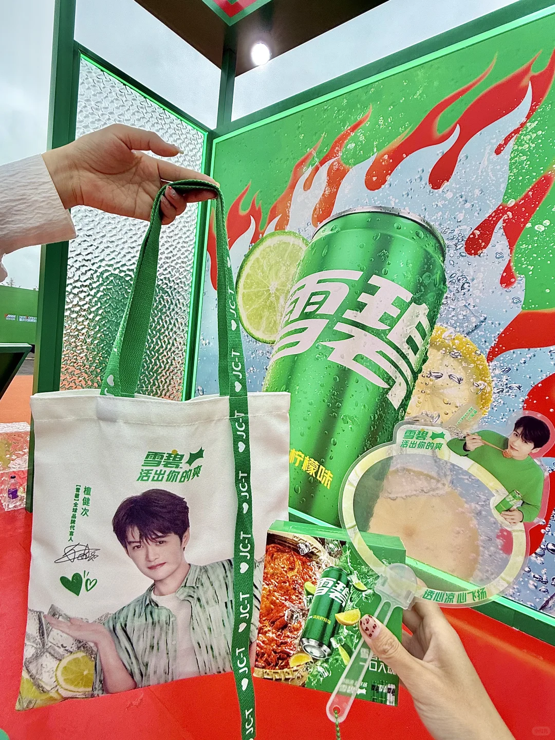 在重庆,我很少用震撼形容一场火锅博览会!!!