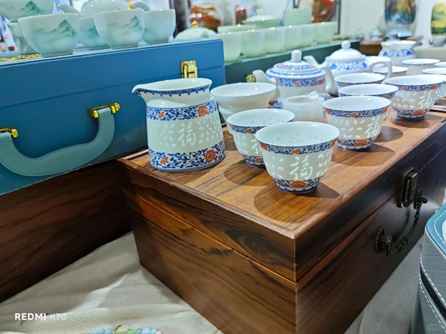 唐山陶博会:看看今年新鲜陶瓷物件有什么