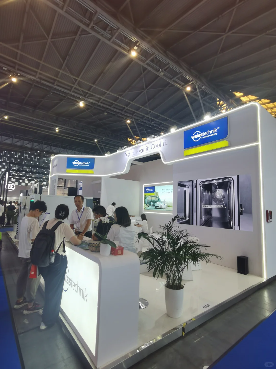 外企展台这样搭建，观展人流量直接翻倍?