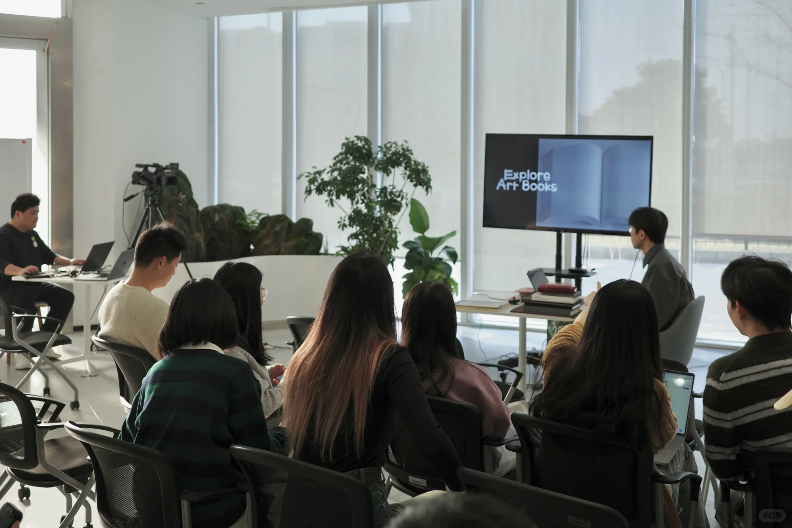 在阿里巴巴办一场个人书展与讲座