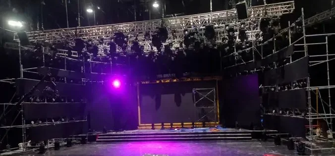 海南三亚灯光音响舞台搭建展会搭建LED大屏