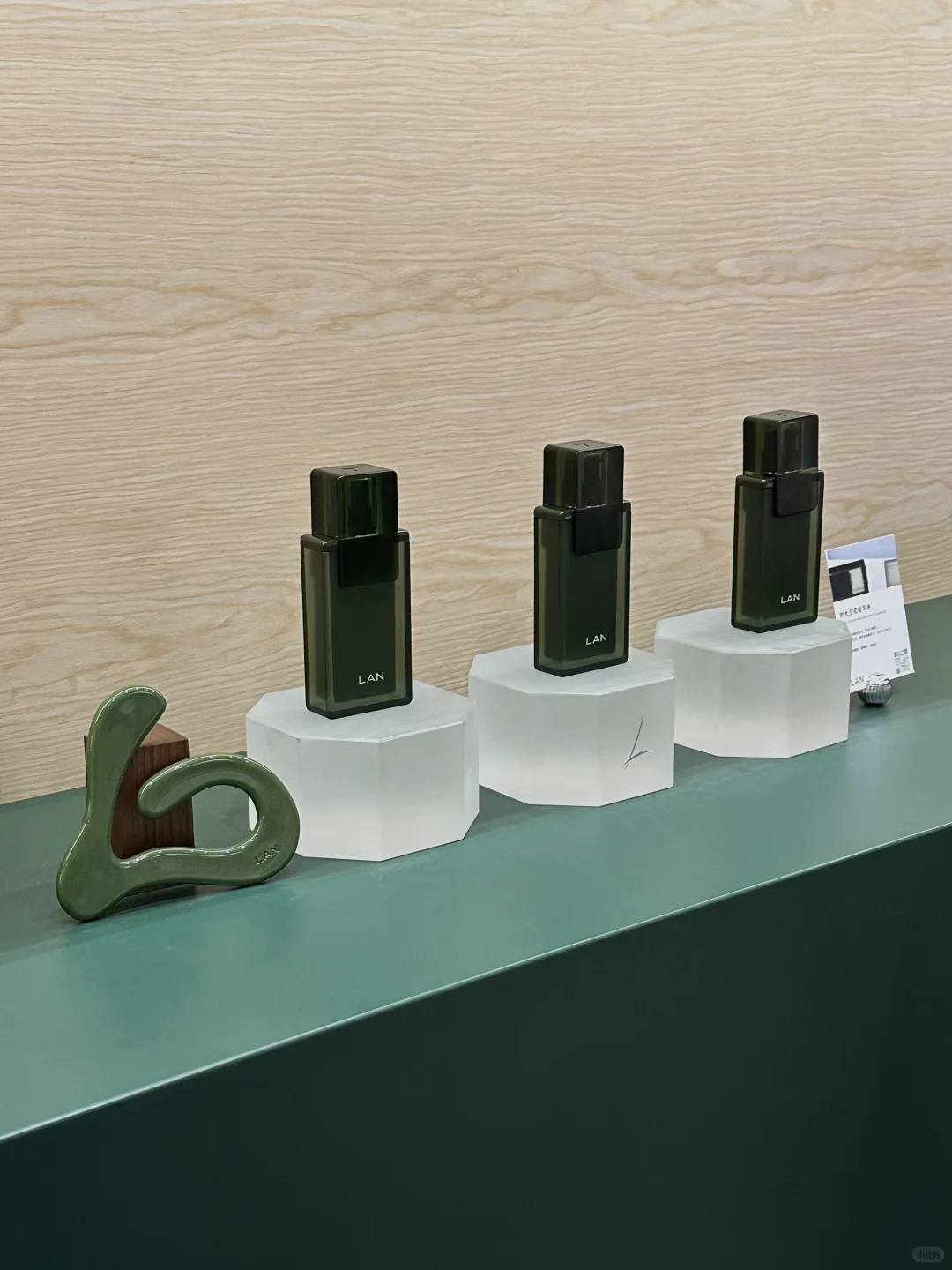 今天在上海西岸展会有10w人‼️