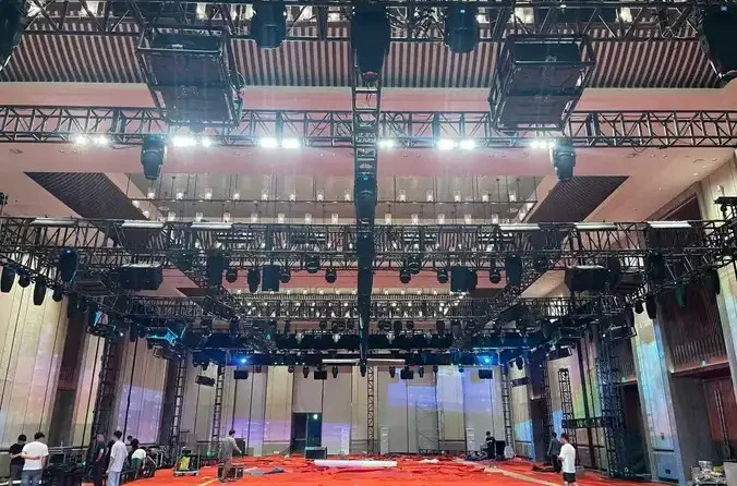 海南三亚灯光音响舞台搭建展会搭建LED大屏