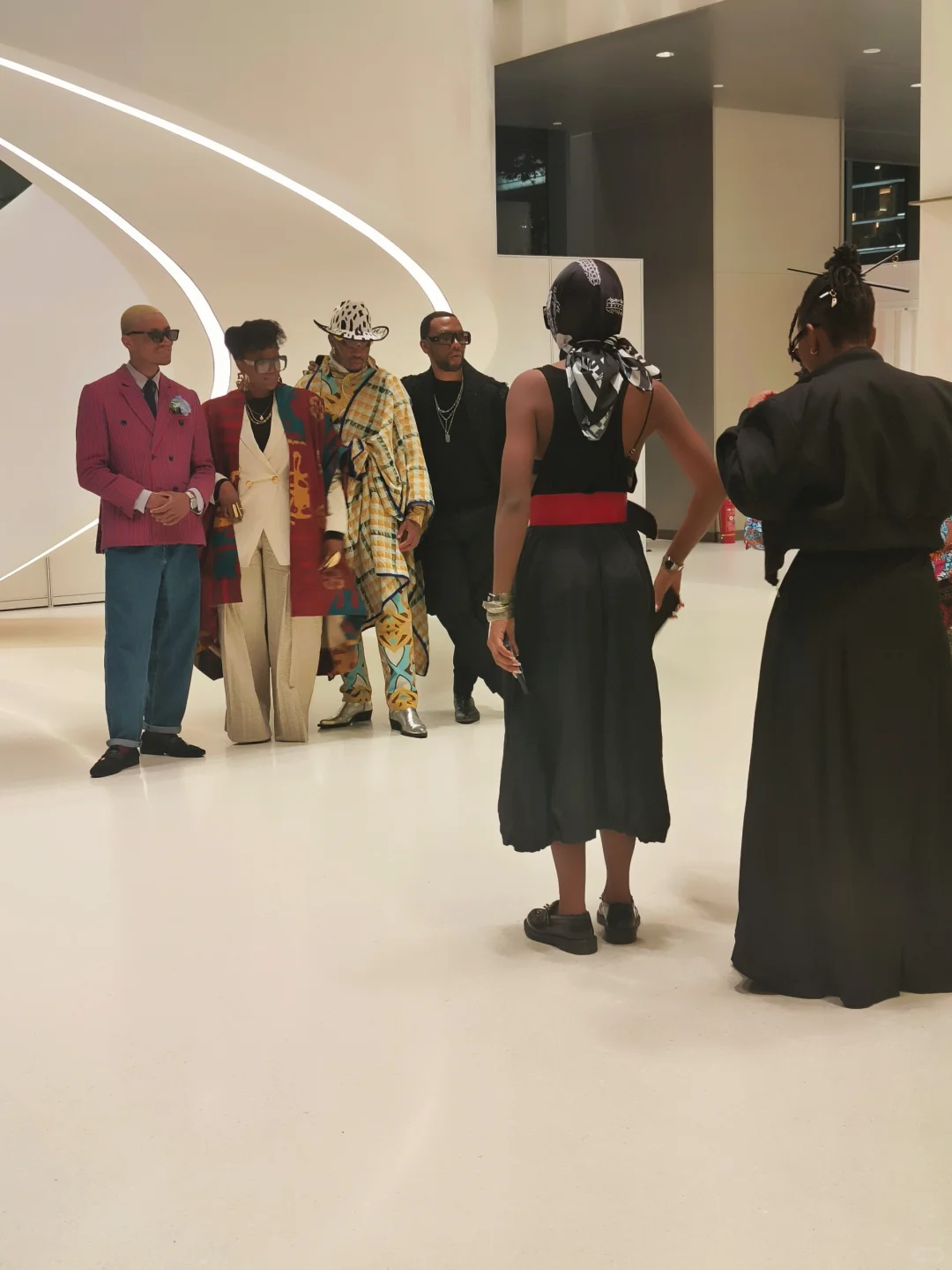 2025 MODE Closet Showroom:全球时尚大狂