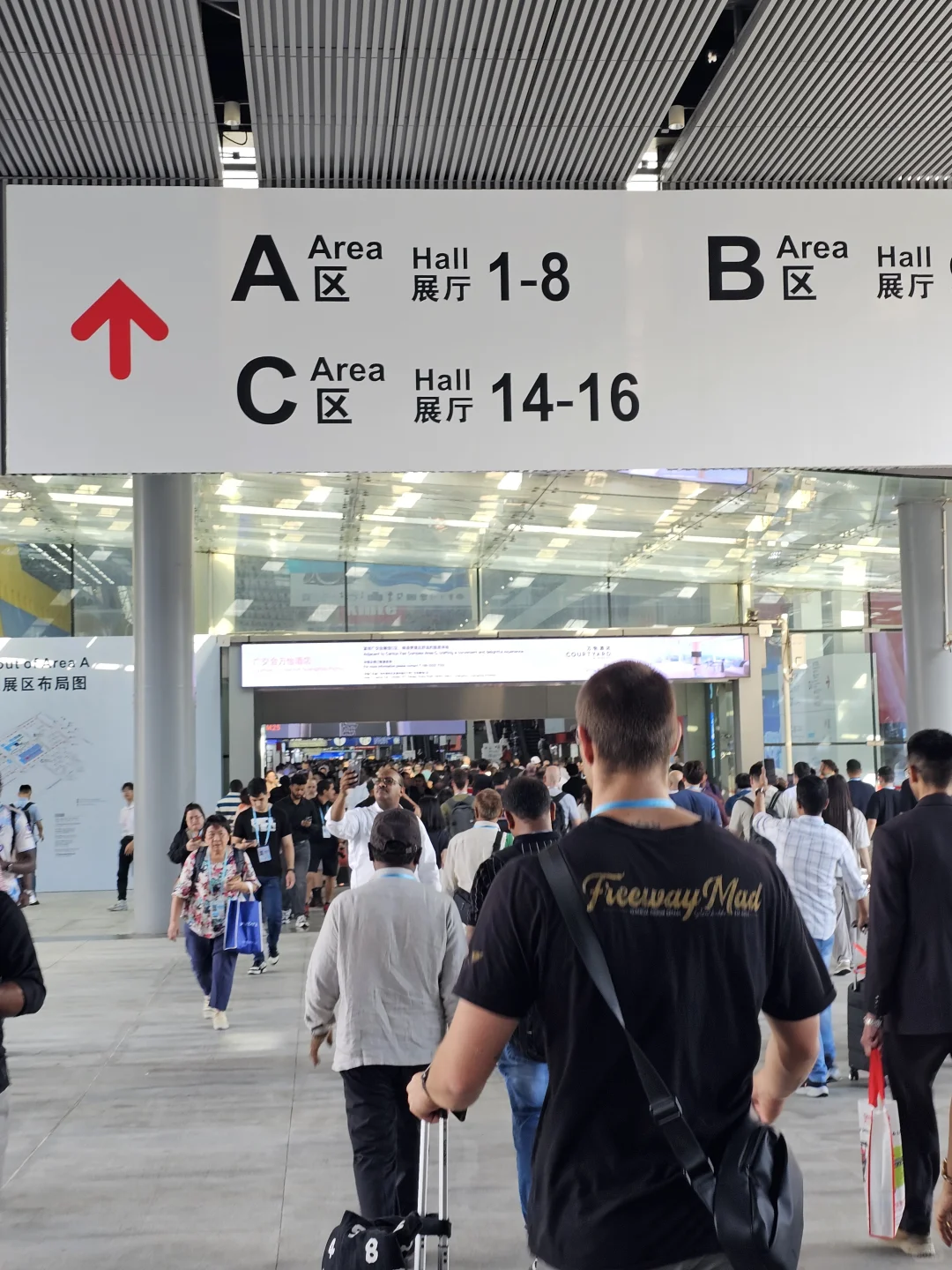 听说这届广交会很多来自阿根廷跟巴西的客户