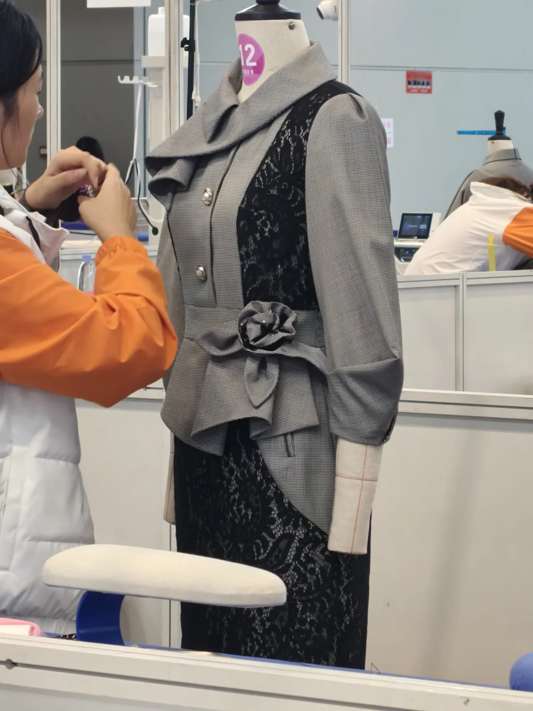 中华人民共和国第三届技能大赛-时装技术