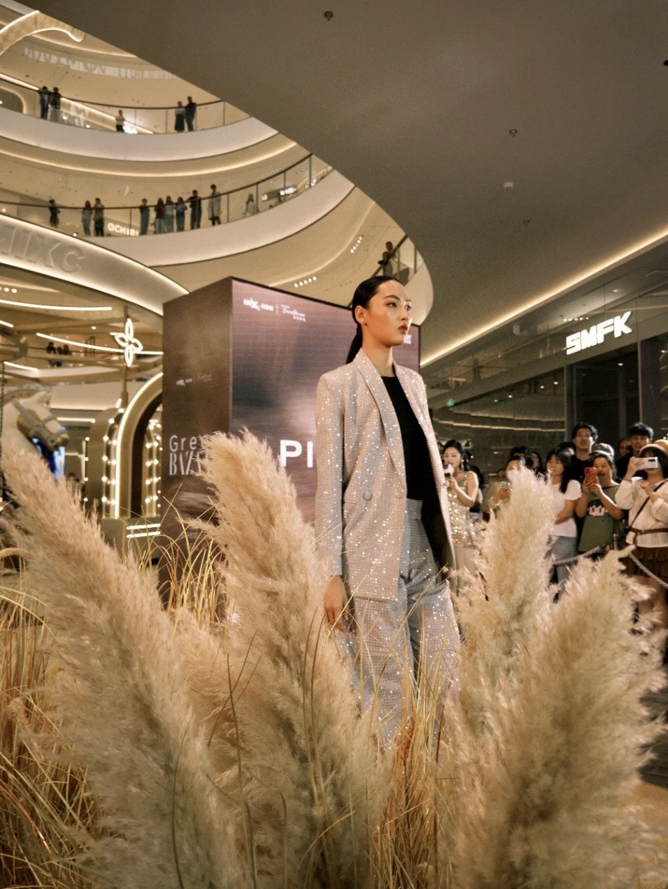 呼市不愧是大城市！家门口看了一场潮流大秀！