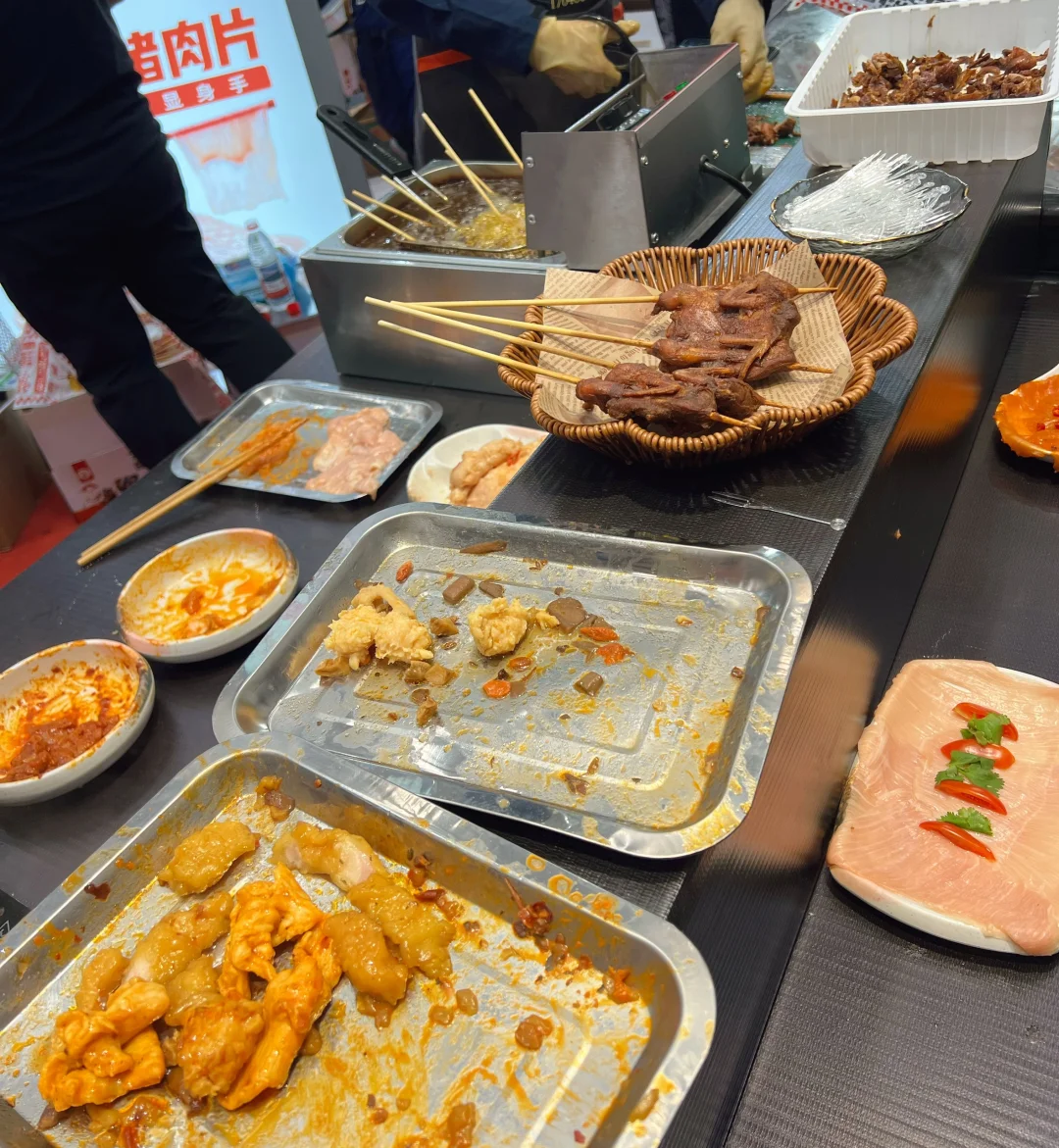 哈尔滨这地方，千万记住‼️一定要空着肚子来