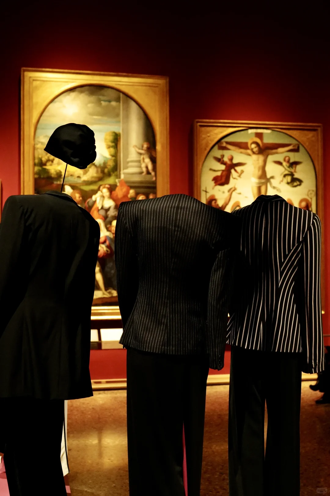 一个人旅行??在米兰为Armani纪念展落泪