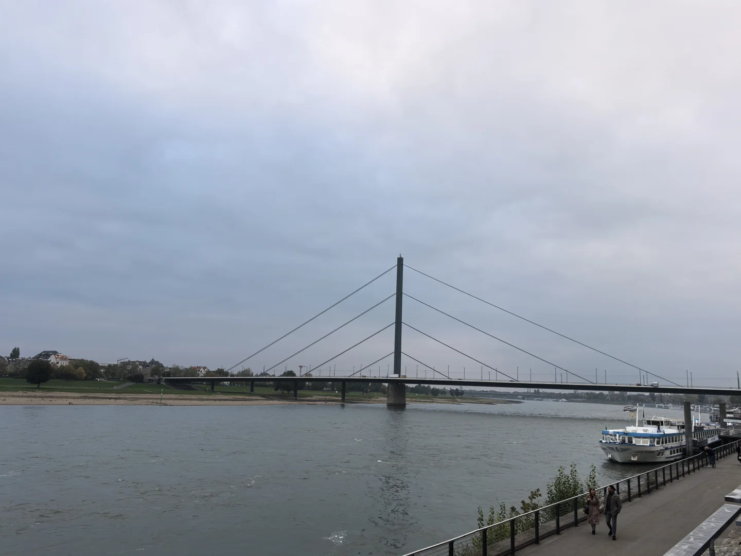 杜塞尔多夫 K show