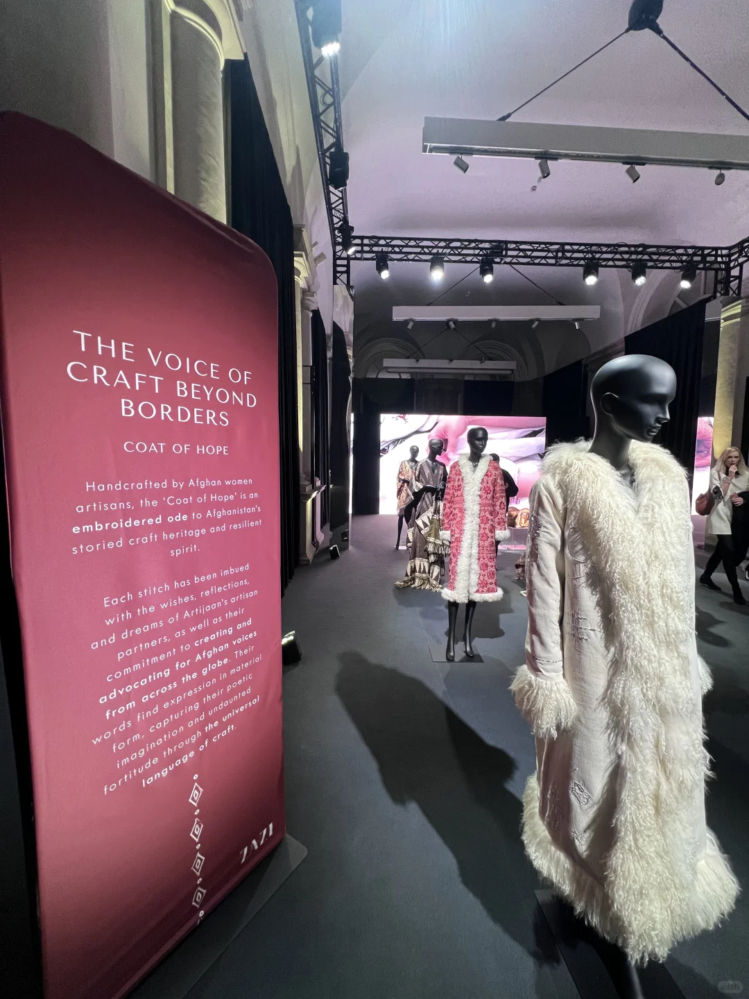 米兰时装周官方最重要的宝藏空间?解锁攻略