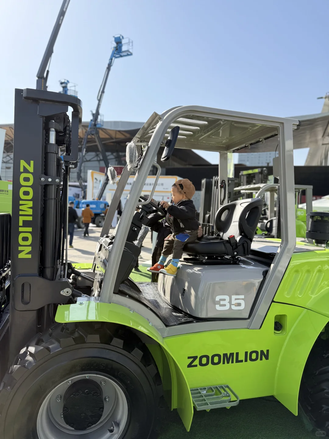 小工程迷逛工程机械宝马展