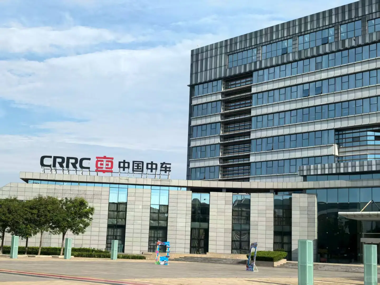 带娃探索火车的秘密