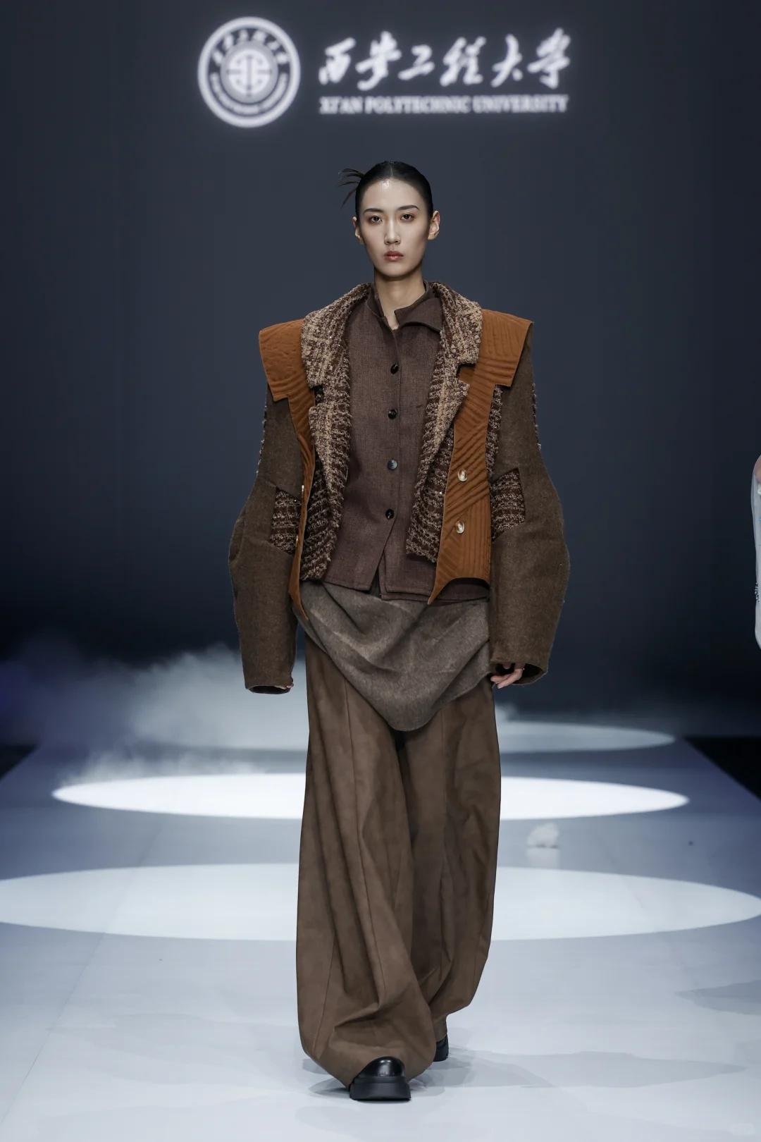 2025CGFW西安工程大学服装与服饰设计毕业秀