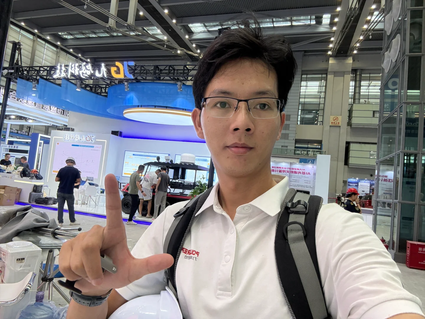 广交会展位平面图查找流程