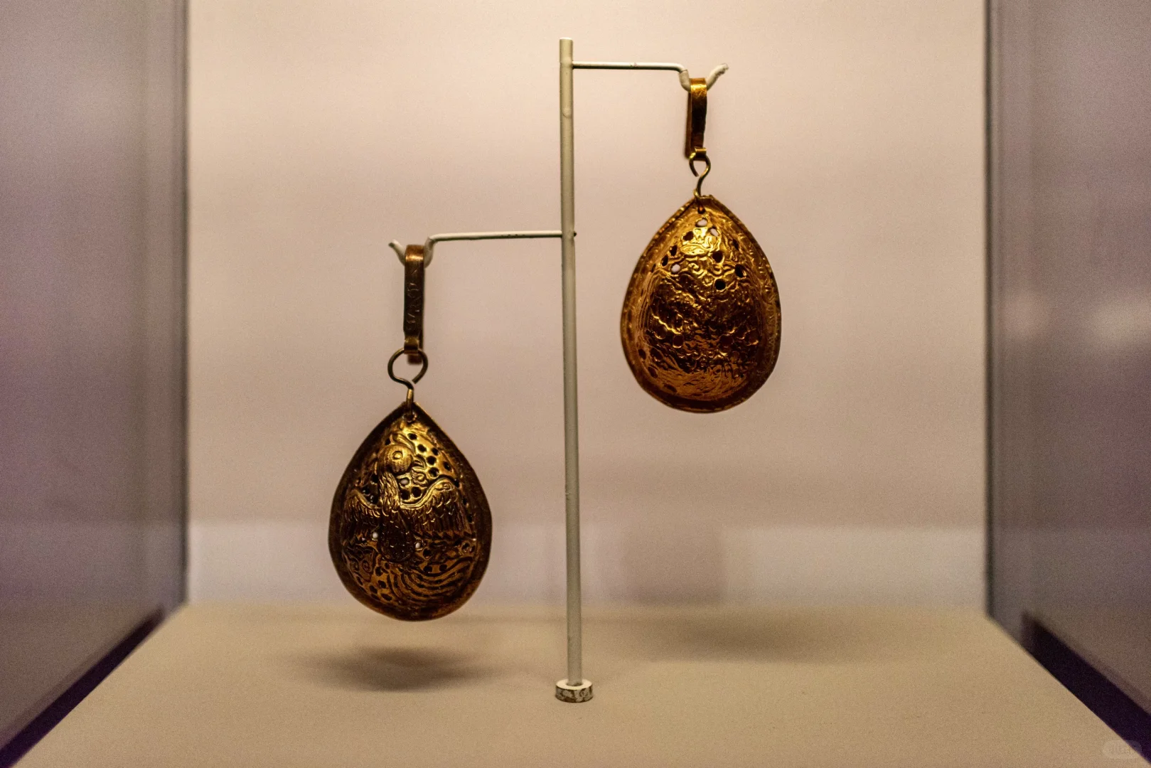 锦绣针线，衣冠风华，中国古代服饰文化展