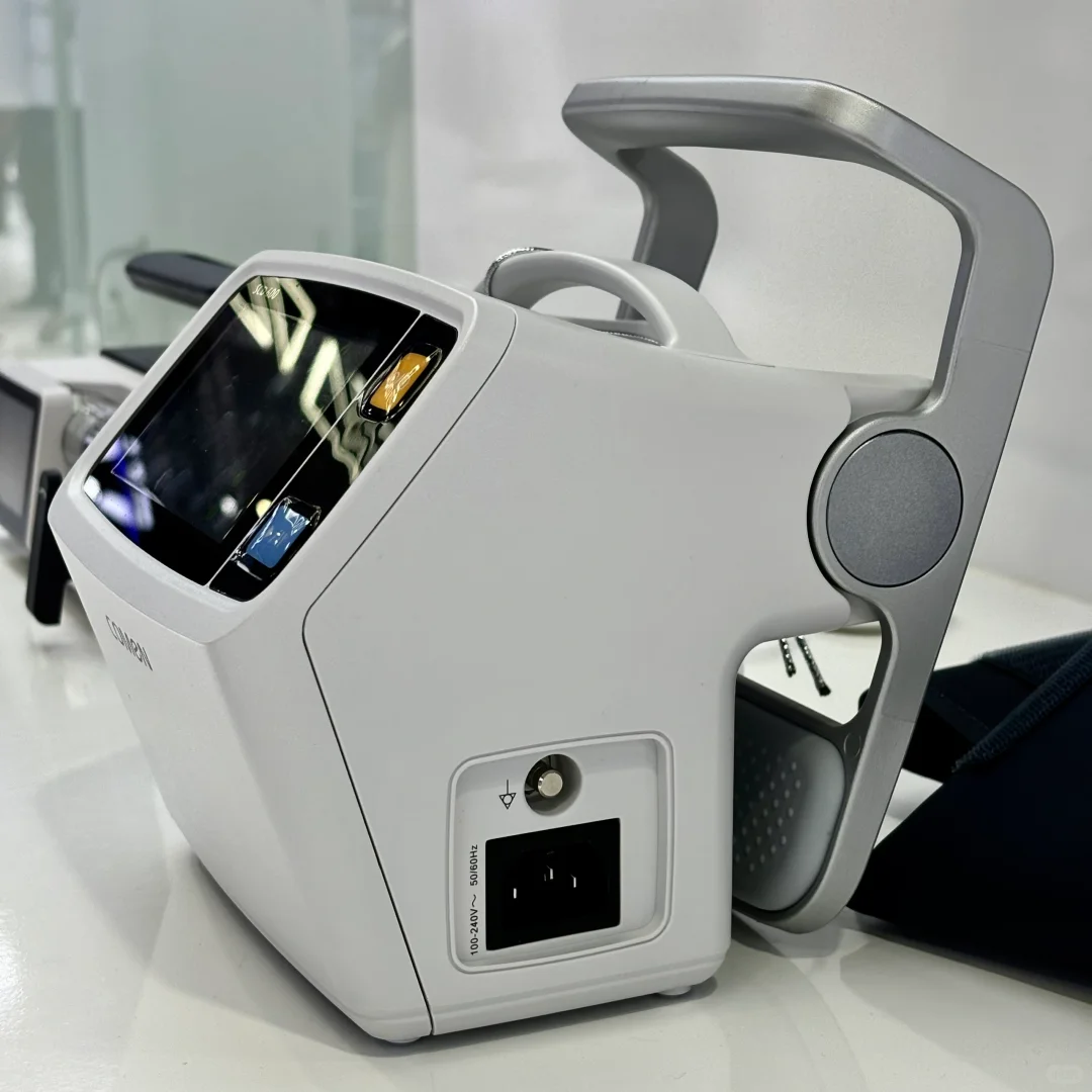 CMEF-医疗器械也很美