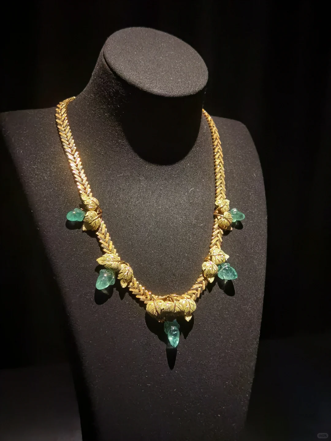 浙博的珠宝展，收费的确实香