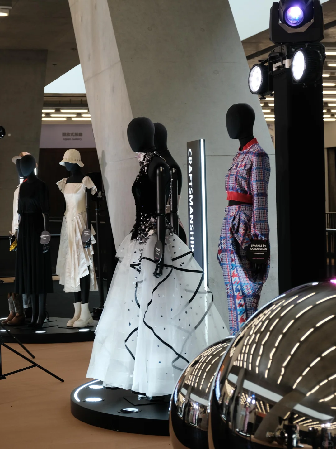 ??郭培CENTRESTAGE?时尚顶流盛宴开启～✨