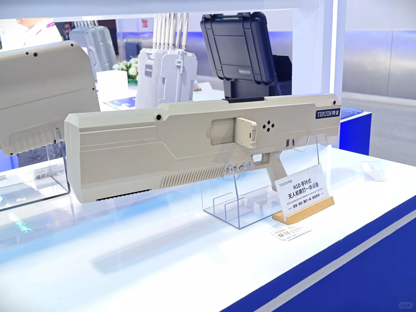 北京警用装备展简直是每个男生的梦工厂！