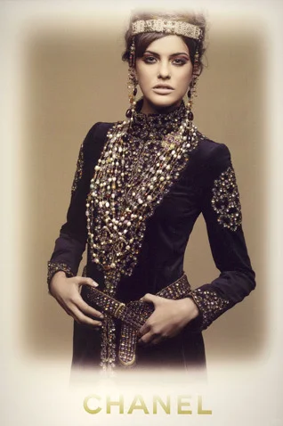 从卢浮宫时尚展看拜占庭风格时装