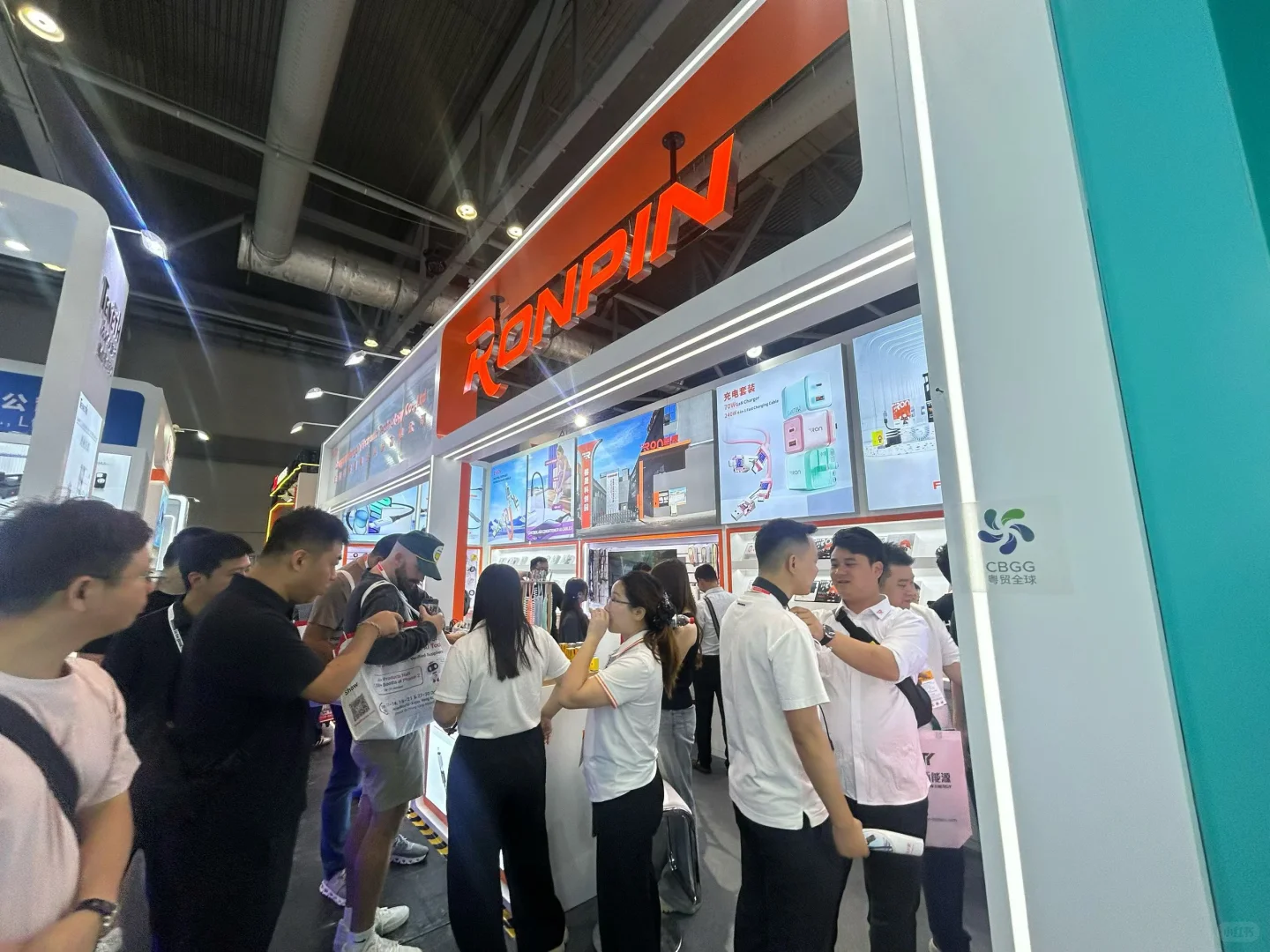 环球资源香港展第三天啦?