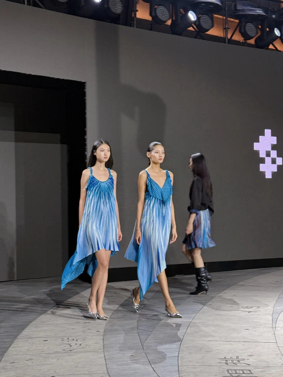 厦门时尚周看秀 做了一场很华丽的梦