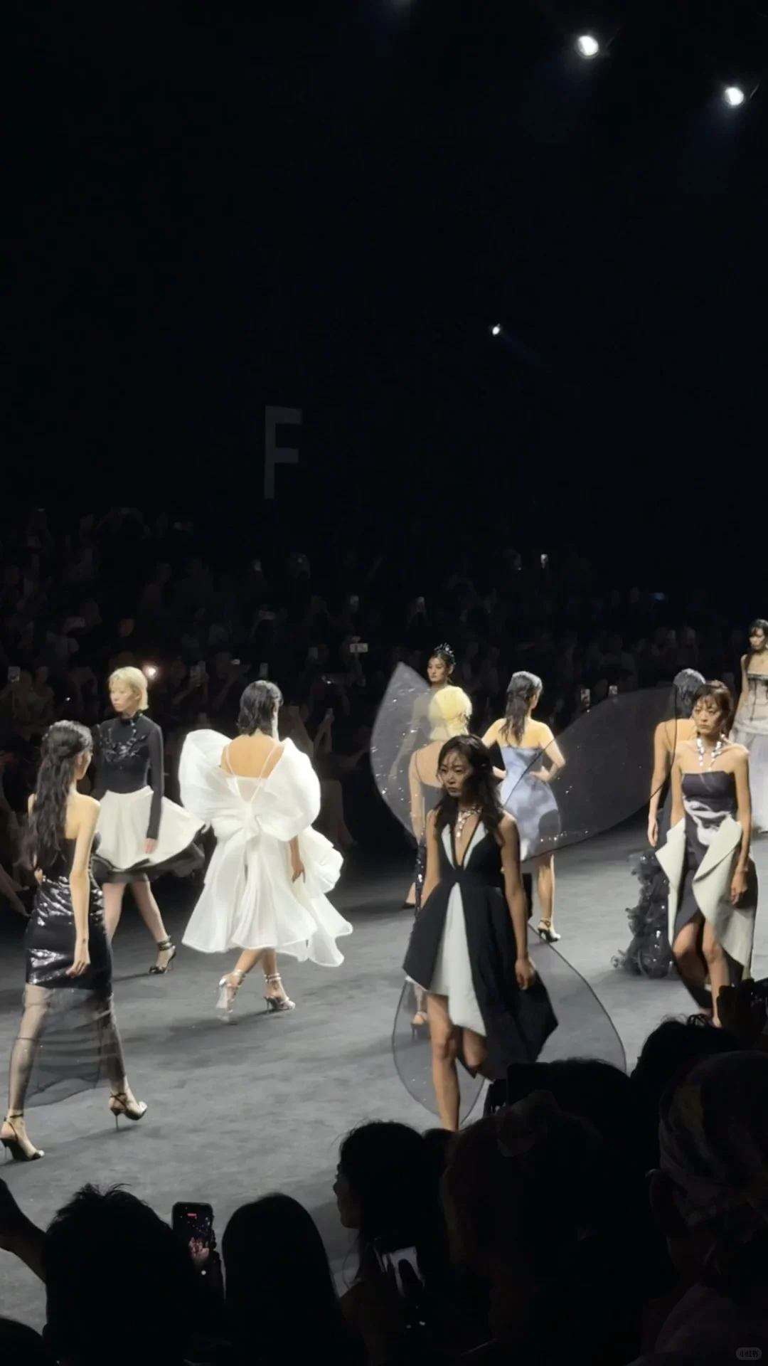 2026ss上海时装周｜小小博主被邀请看秀啦