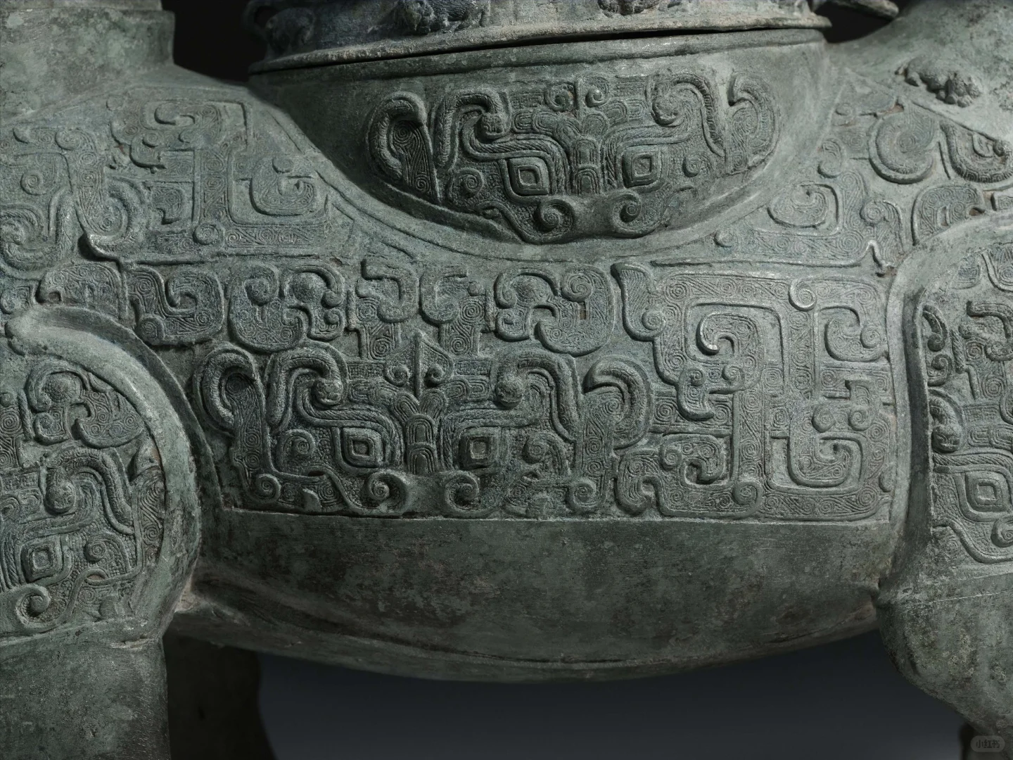 烈日炎炎，不想出门，试试云端看文物吧～