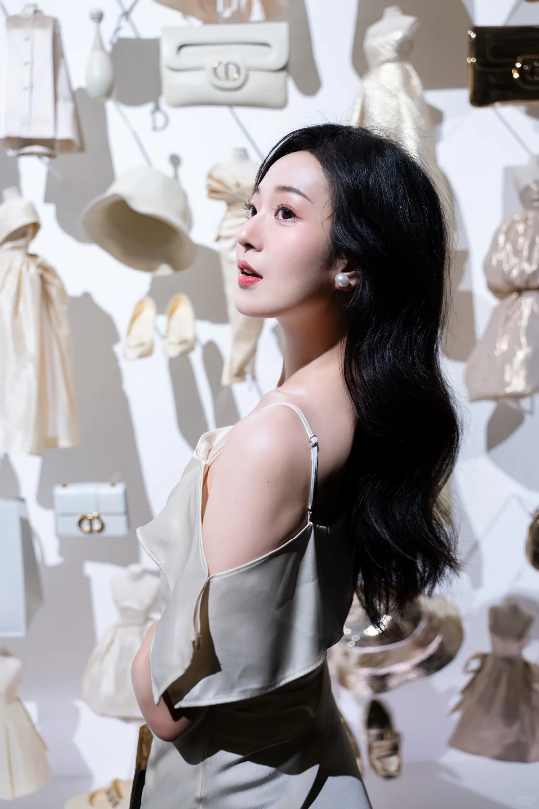 ✨各种展出拍照搭配攻略|迪奥展不怎么好拍