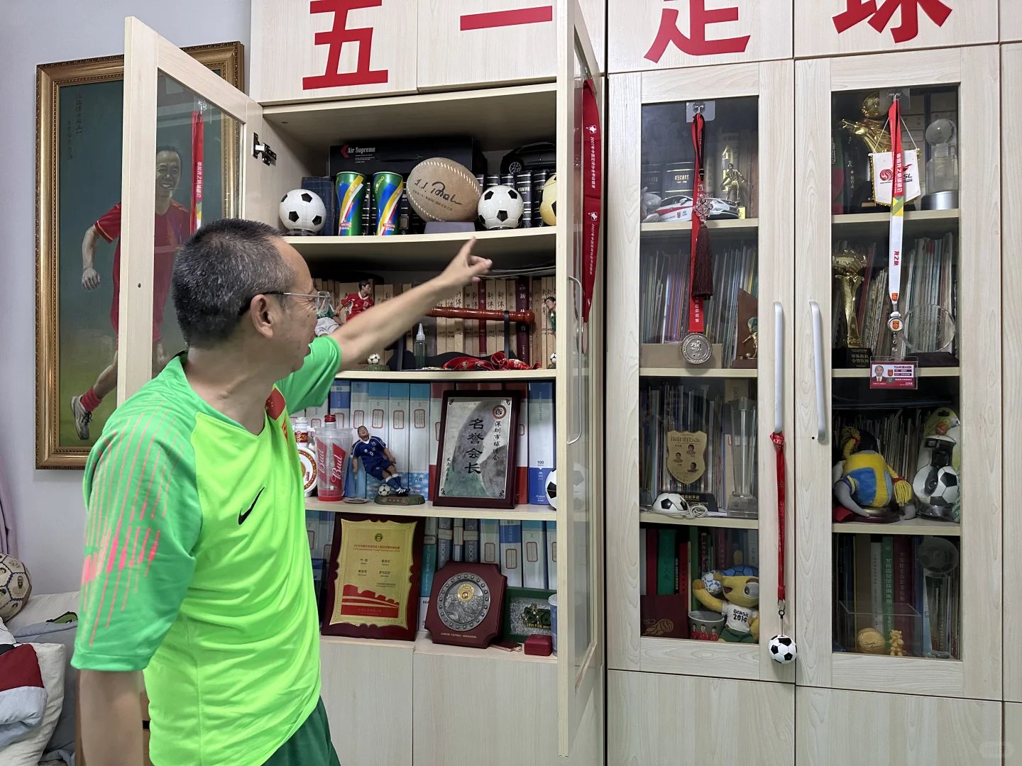 河南足球｜参观张五一老师足球工作室—蹴鞠堂