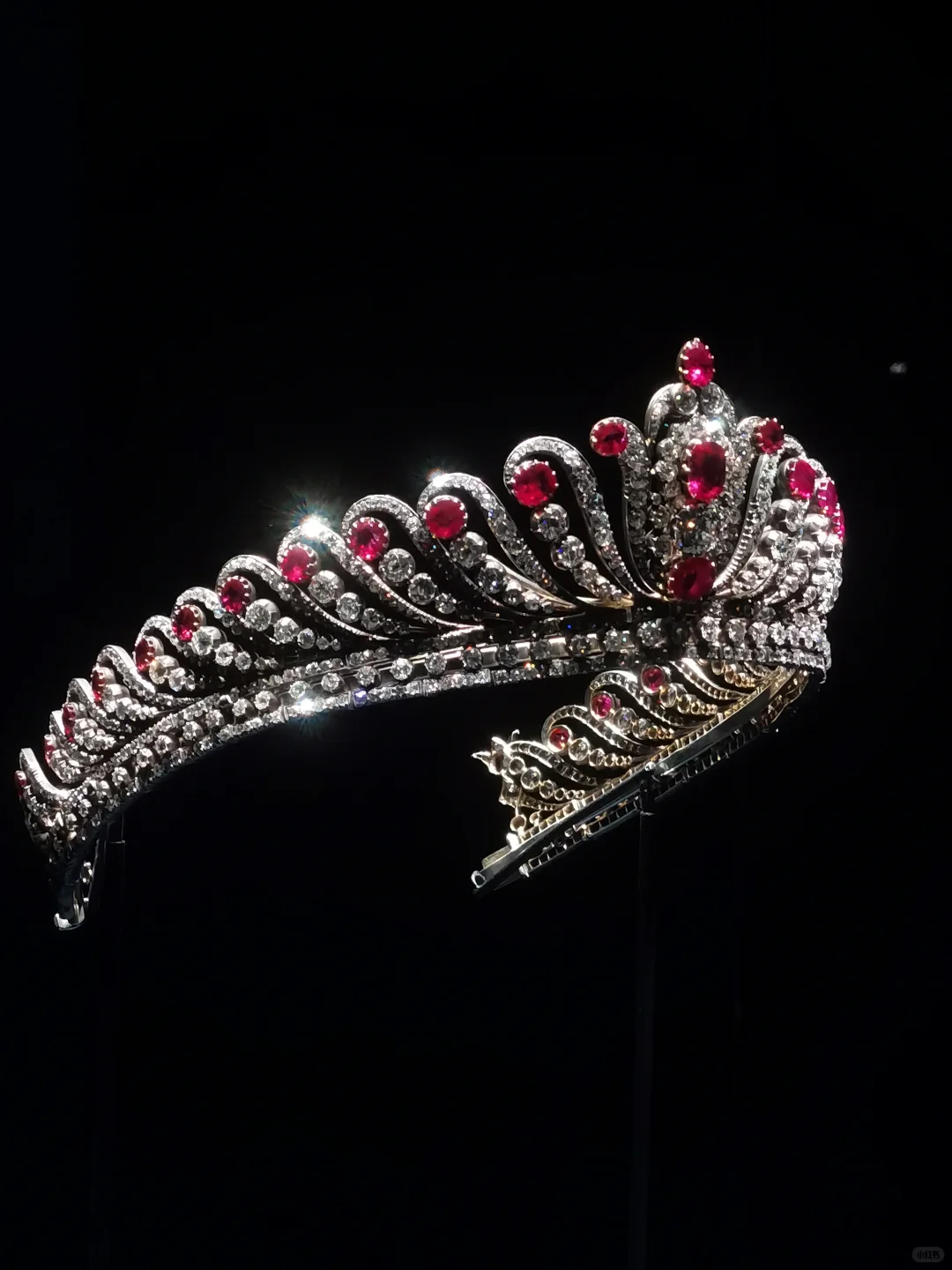 浙博的珠宝展，收费的确实香