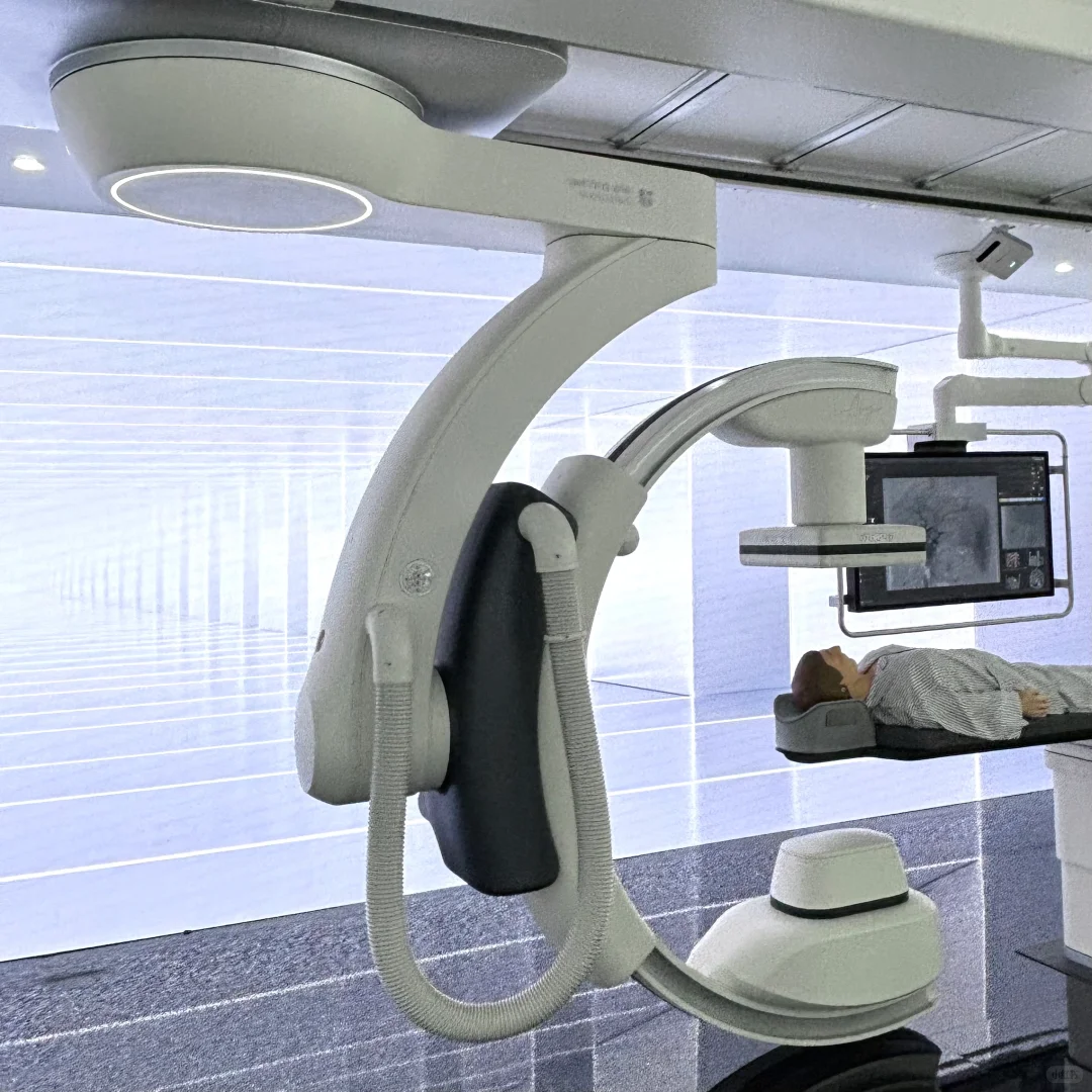 CMEF-医疗器械也很美