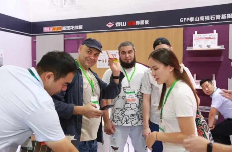 2025国际绿色建筑建材（上海）博览会定档！