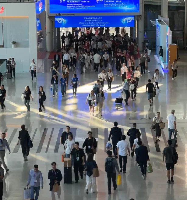 到了一年两度的广交会!