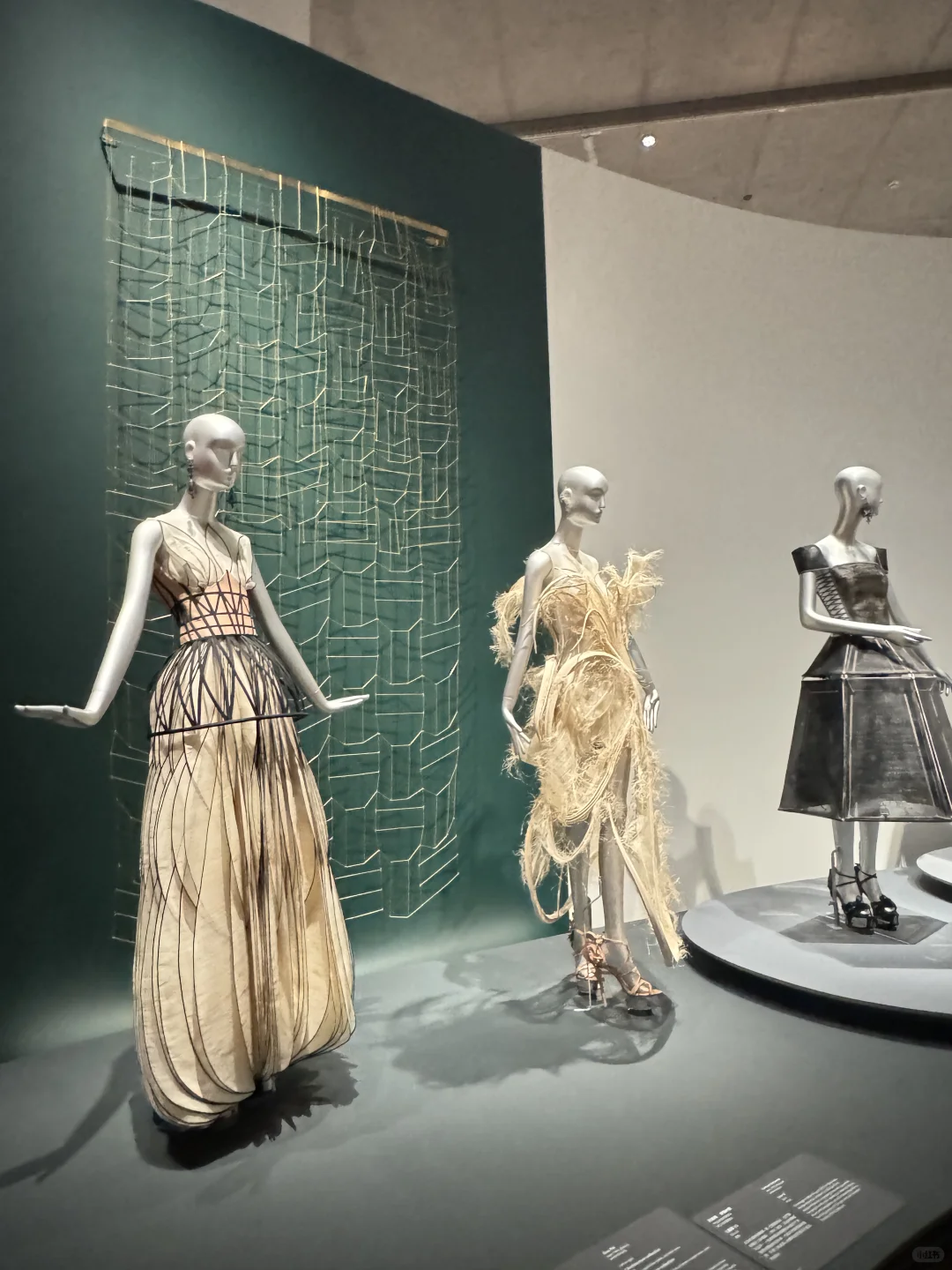 郭培时装展:一场穿越时空的华服盛宴