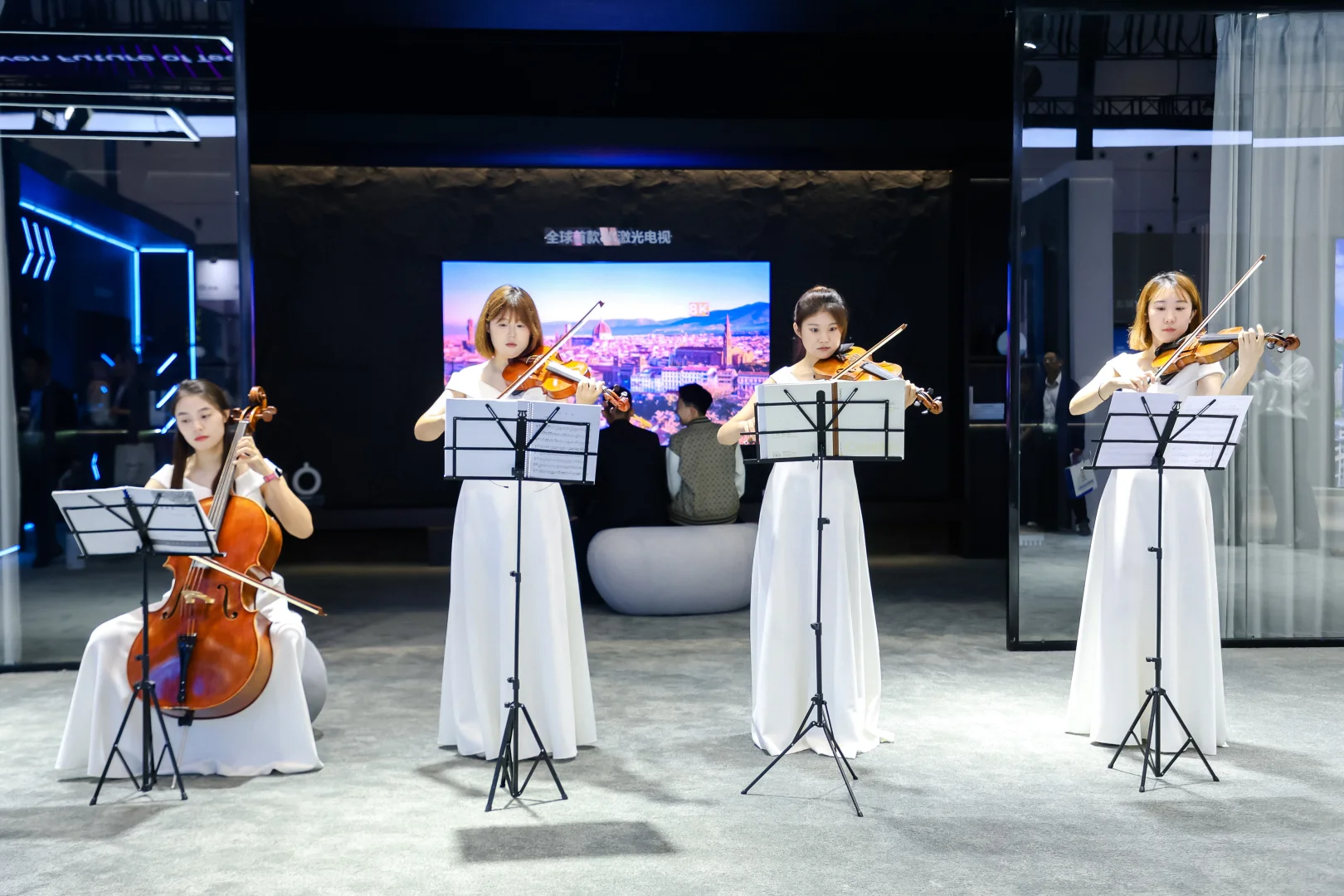 在青岛！！国际消费电子博览会开幕啦！！！