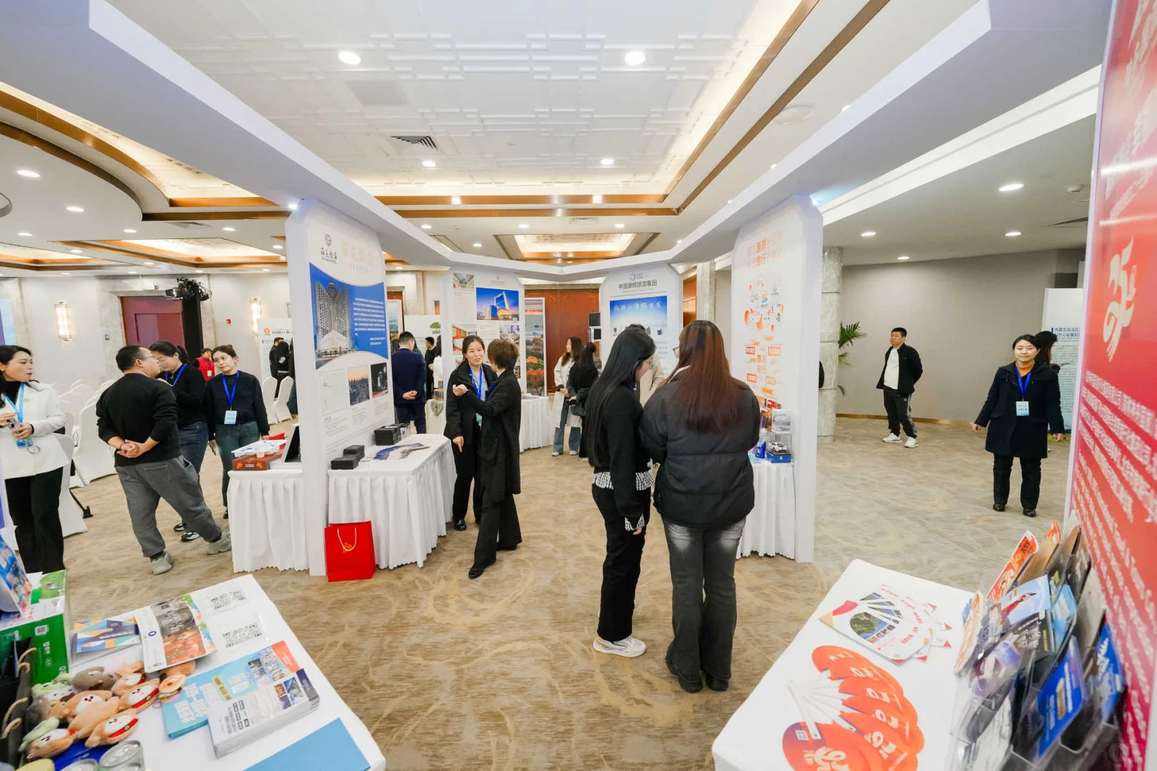 搬砖日记｜活动人文旅推介会梦回做导游