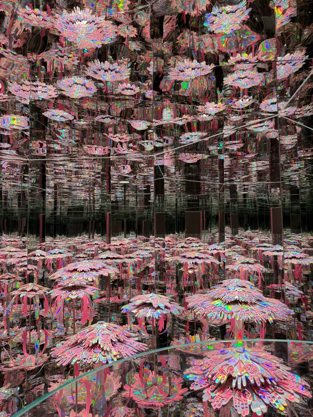 我很少用“震撼”形容一场展览！！梦幻剪纸美哭