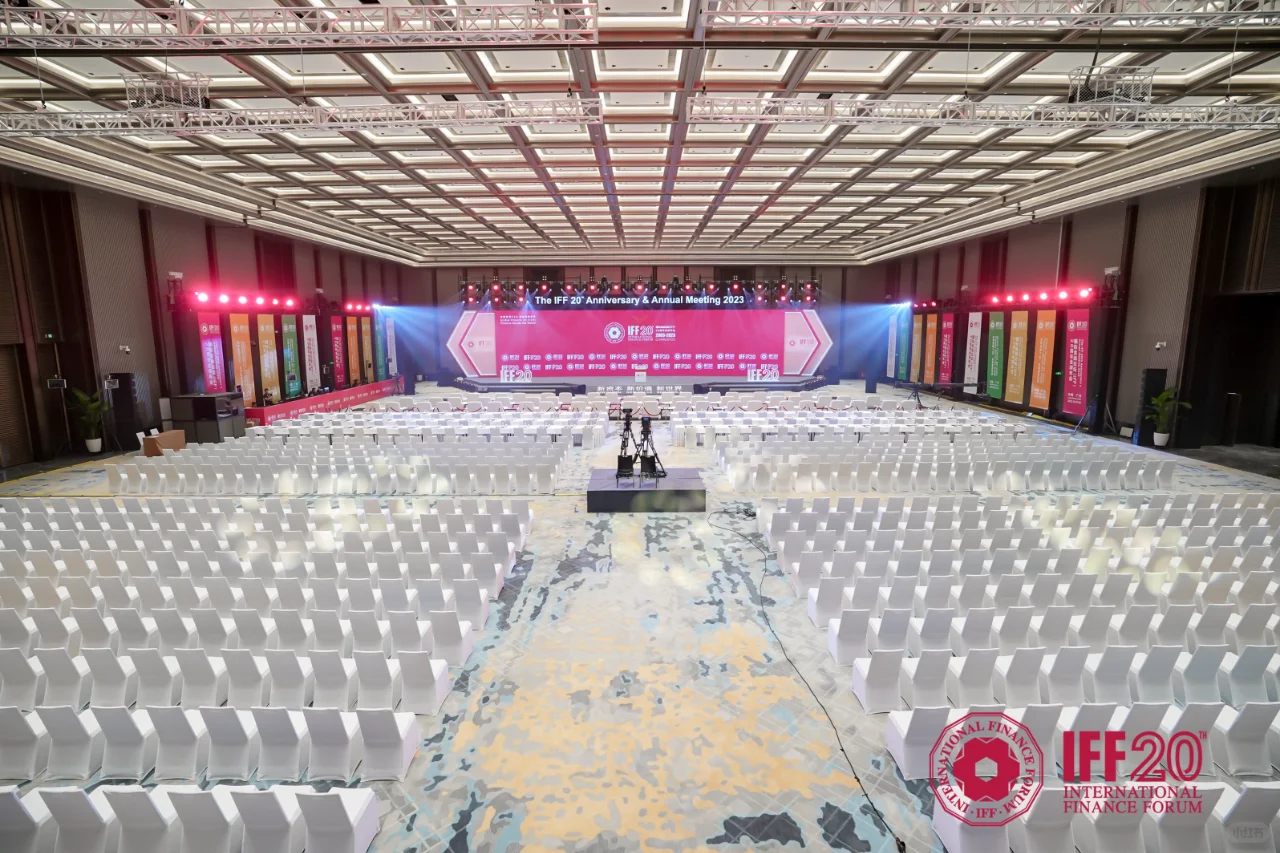 如何用一场国际论坛链接50国政商领袖?