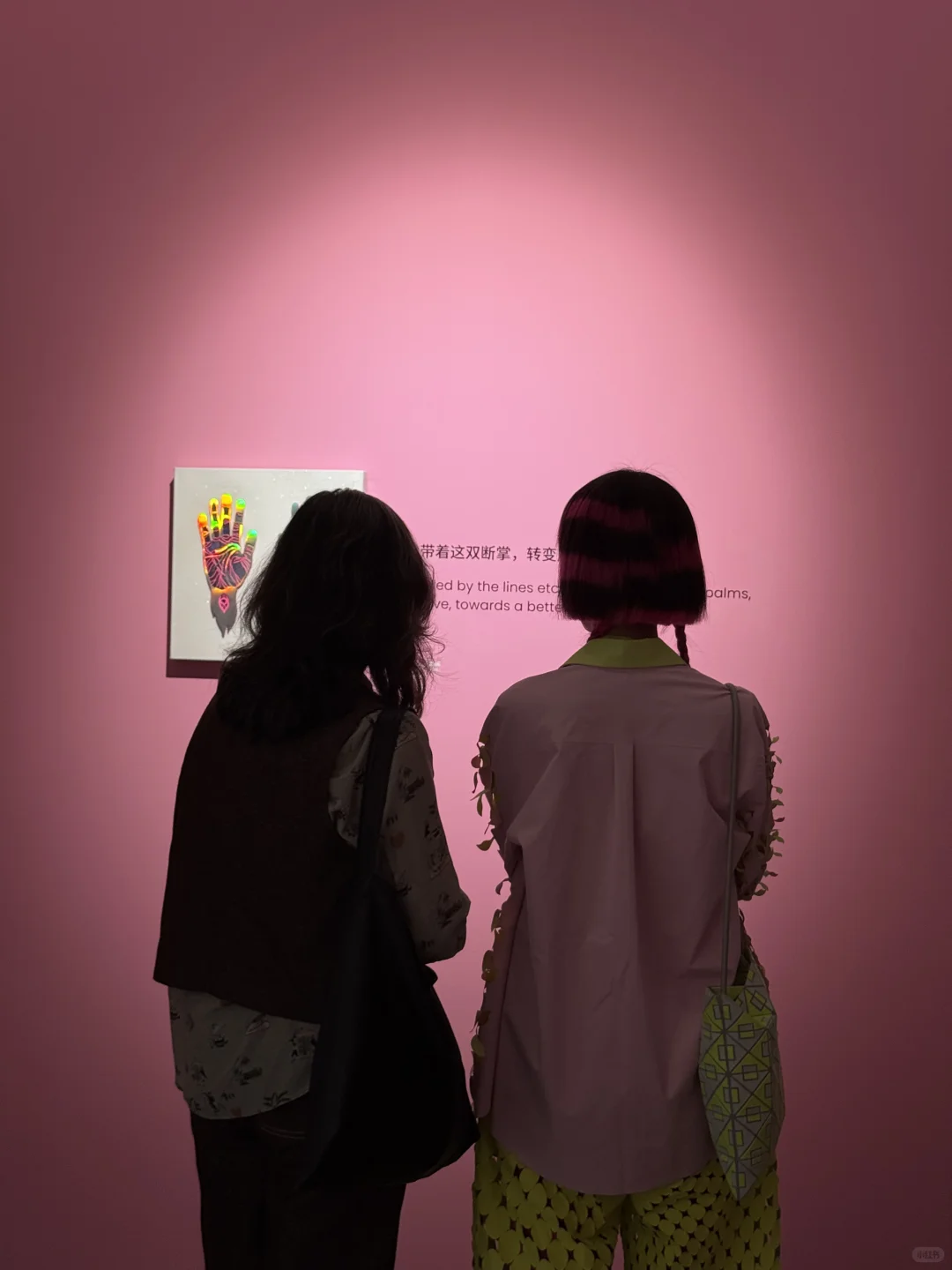 我很少用“震撼”形容一场展览！！梦幻剪纸美哭