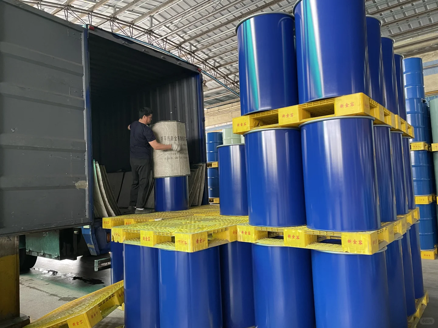 钢桶大量供应什么行业