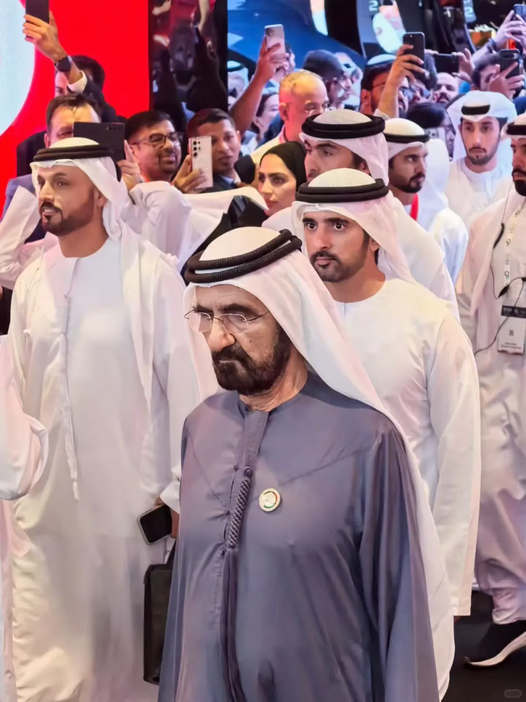 迪拜酋长现身GITEX华为展台