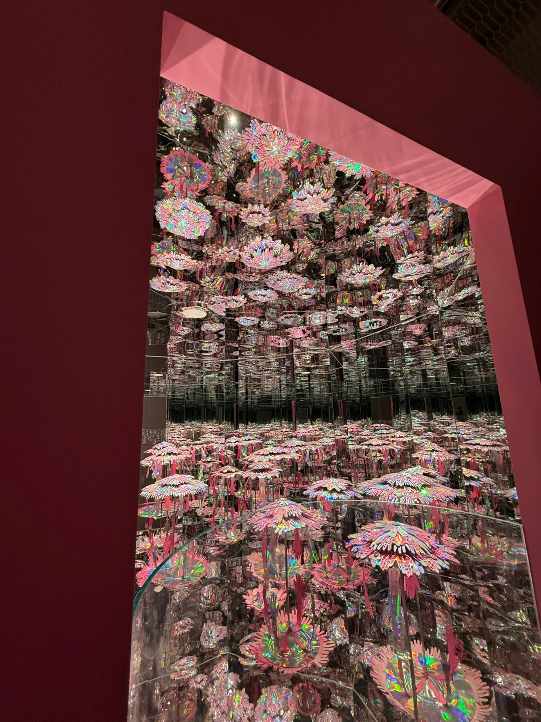 我很少用“震撼”形容一场展览！！梦幻剪纸美哭