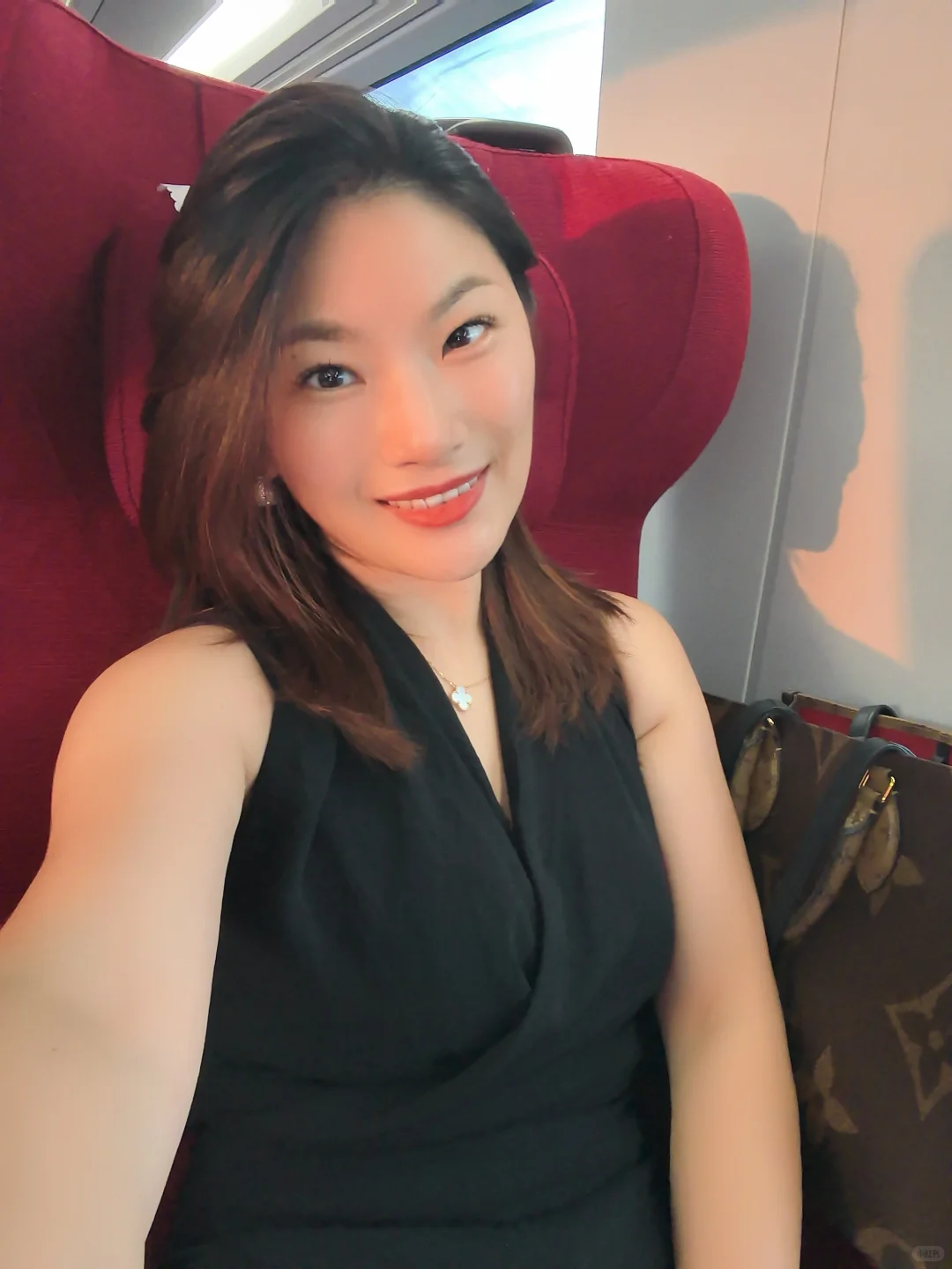 如果早点知道,我一定不做展览行业