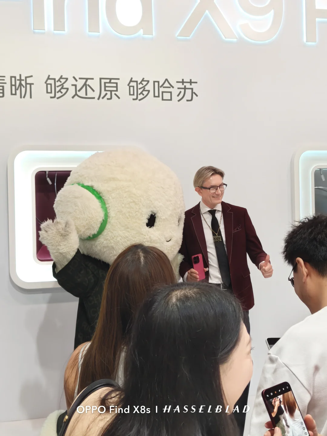 我竟然在OPPO发布会拍到了法拉利先生