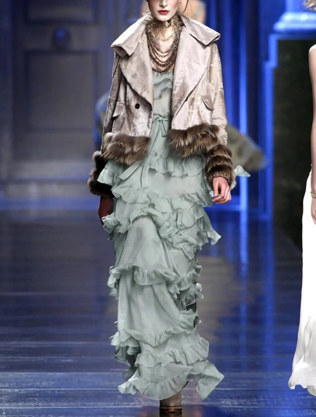 秀场审美｜Dior 2010 女骑士