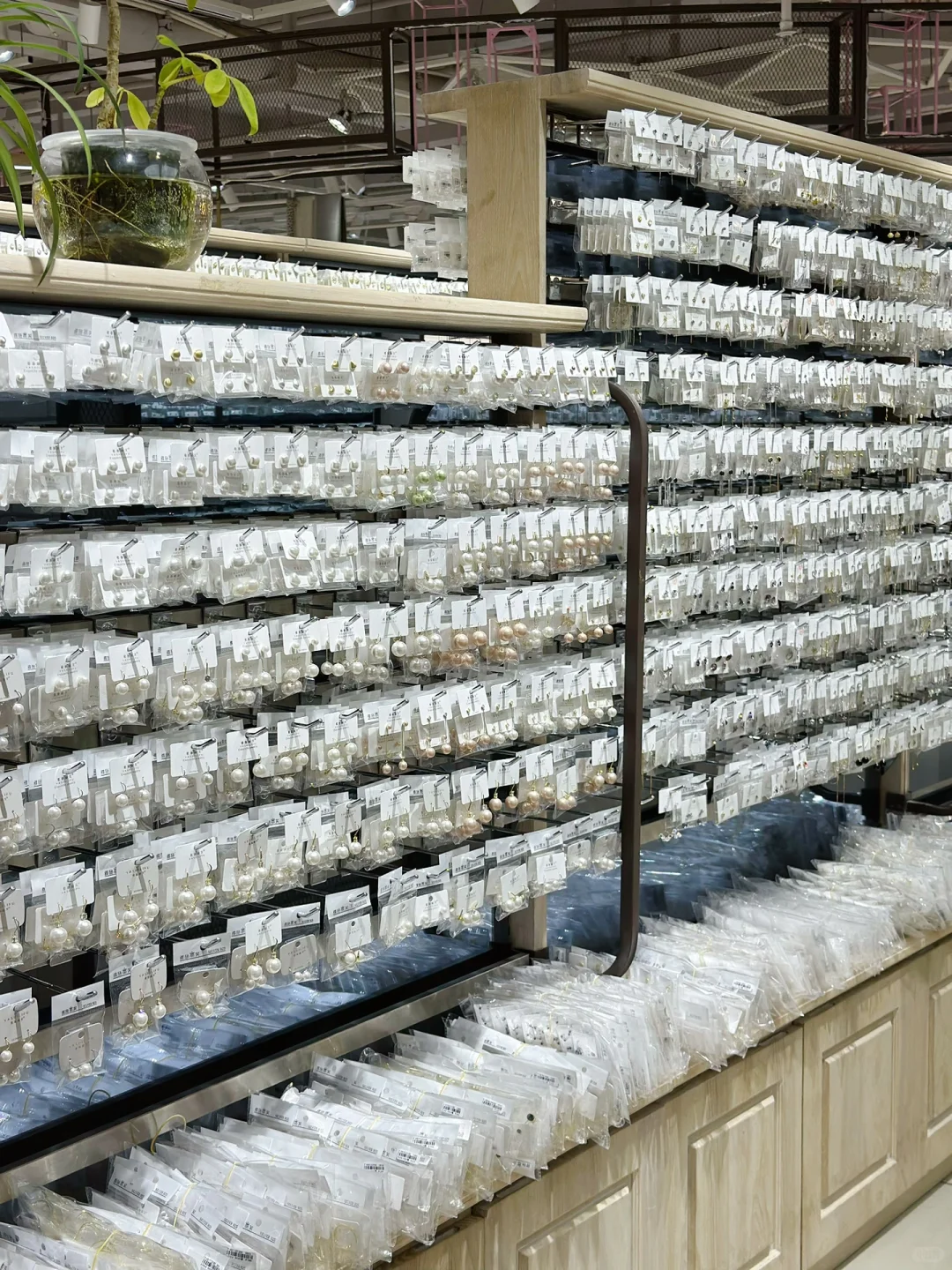 螺蛳湾国际采购节!空手出来算我输!